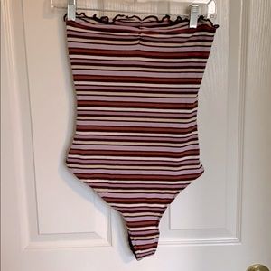 Urban Outfitters sleeveless bodysuit. Striped. Size M